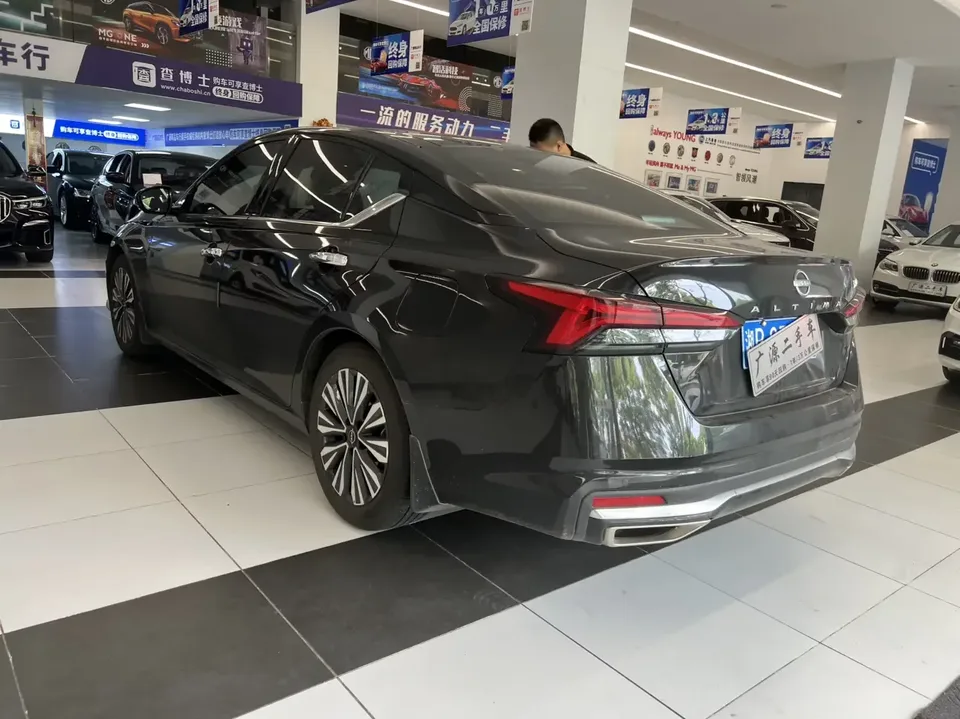 Nissan Altima Sound of nature 2022 2.0L XE Pure Edition 2024 — thumbnail 4