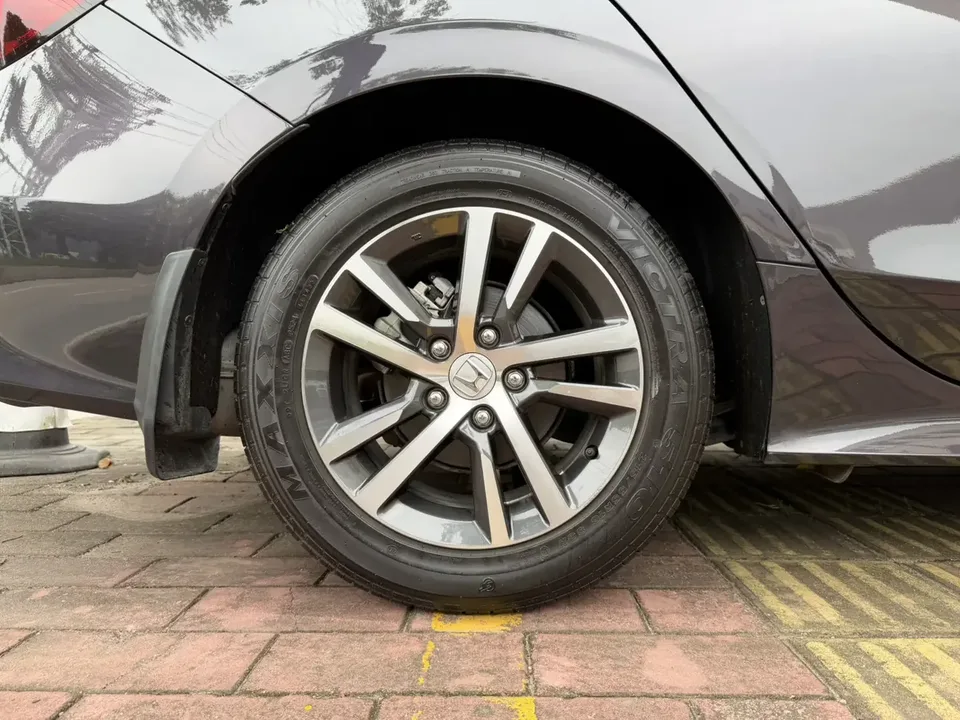 Honda Integra Style 2023 240TURBO CVT Tech Edition 2025 — thumbnail 4