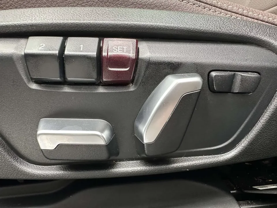 BMW X1 BMW X1 2022 sDrive20Li Premium 2023 — thumbnail 3