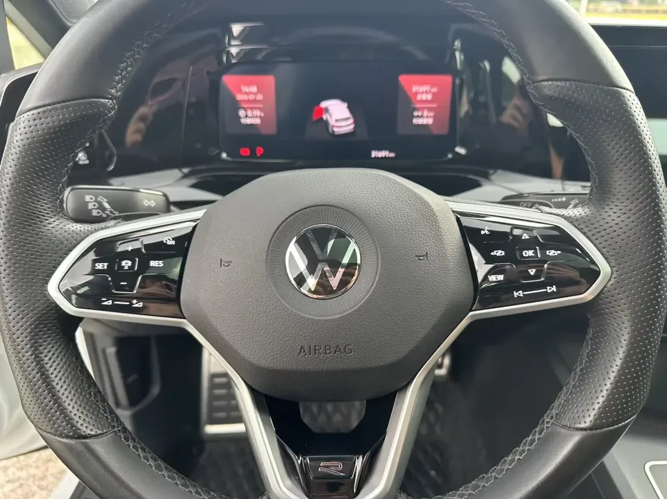 Volkswagen Golf golf 2021 280TSI DSG R-Line 2022 — thumbnail 4