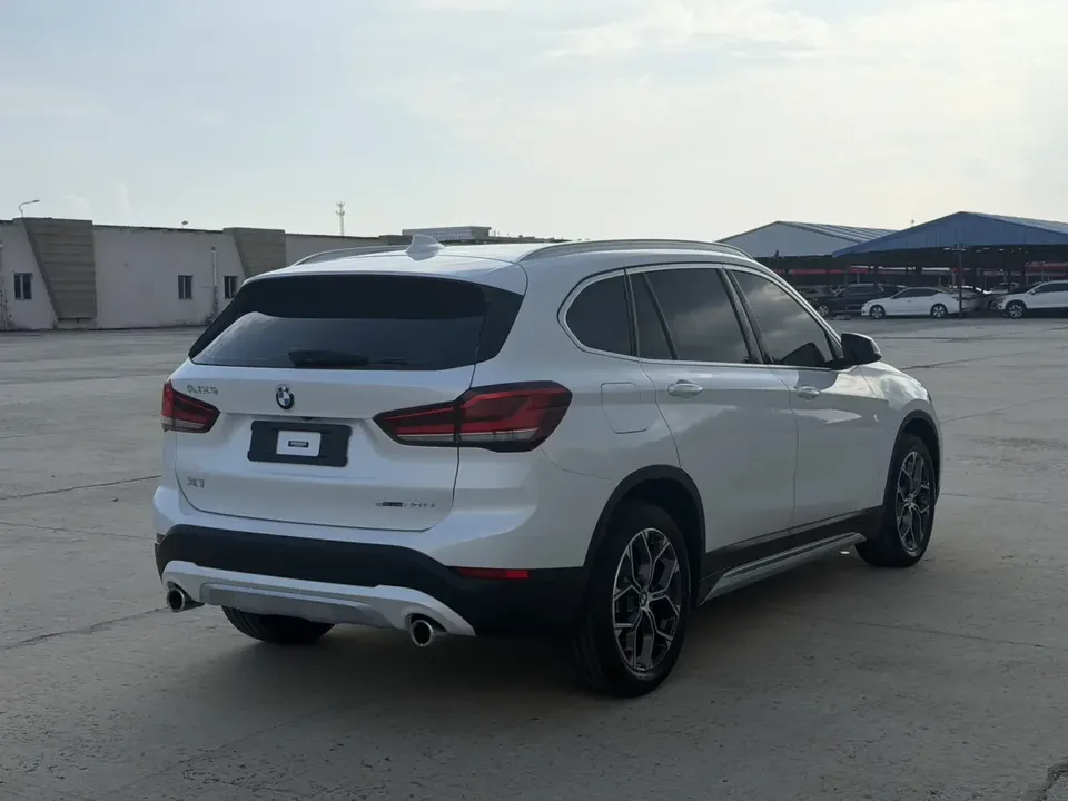 BMW X1 BMW X1 2022 sDrive20Li Premium 2022 — thumbnail 2