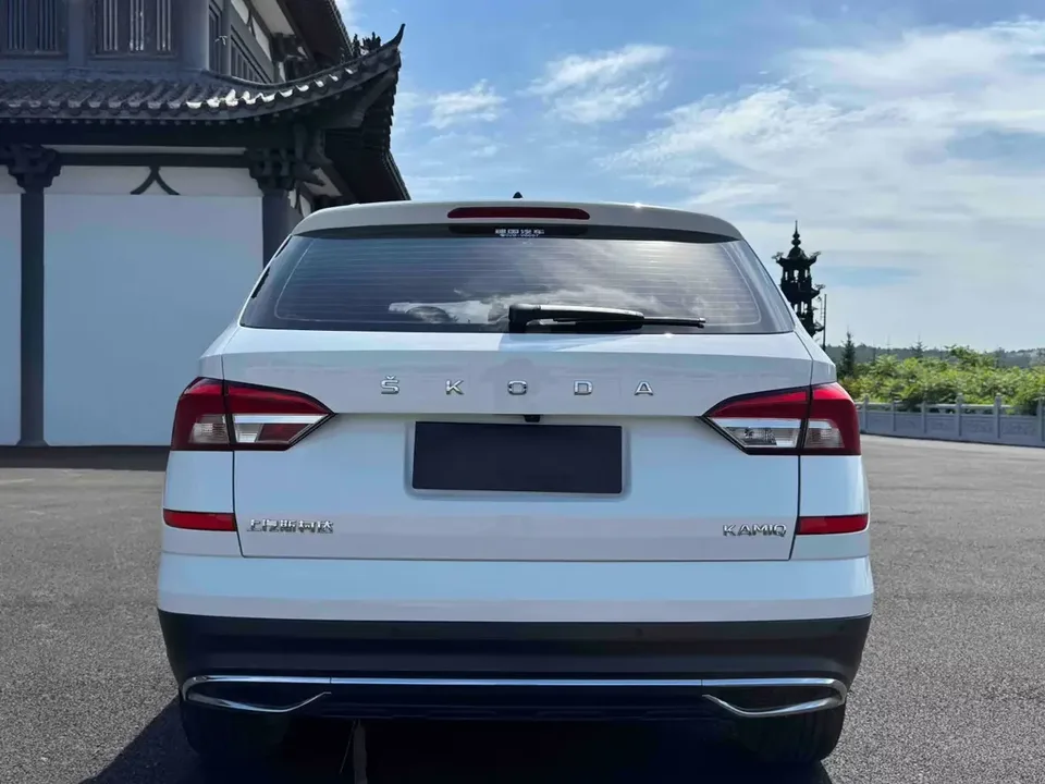 Skoda Comek Comek 2023 Modified 1.5L Automatic Comfort Edition 2023 — thumbnail 2