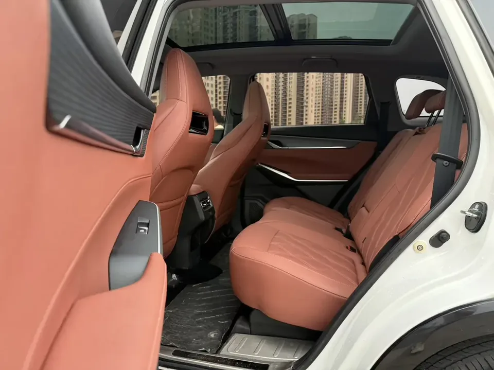 Changan CS75PLUS Changan CS75 PLUS 2023 The third generation 1.5T automatic luxury model 2023 — thumbnail 3