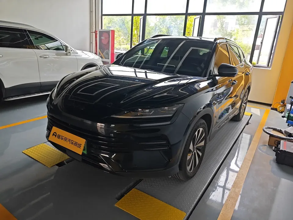BYD Song PLUS DM Song PLUS DM 2024 DM-i Honor Edition 110KM Flagship 2024 — photo 1, buy with delivery to Moscow
