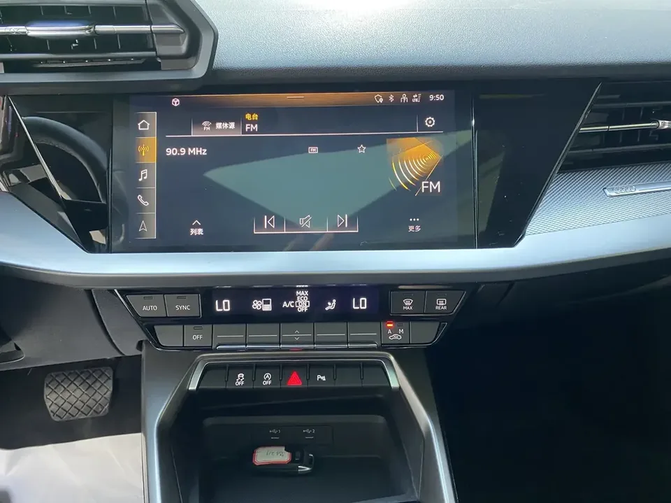 Audi A3 Audi A3 2022 Sportback 35 TFSI Stylish and sporty 2022 — thumbnail 5