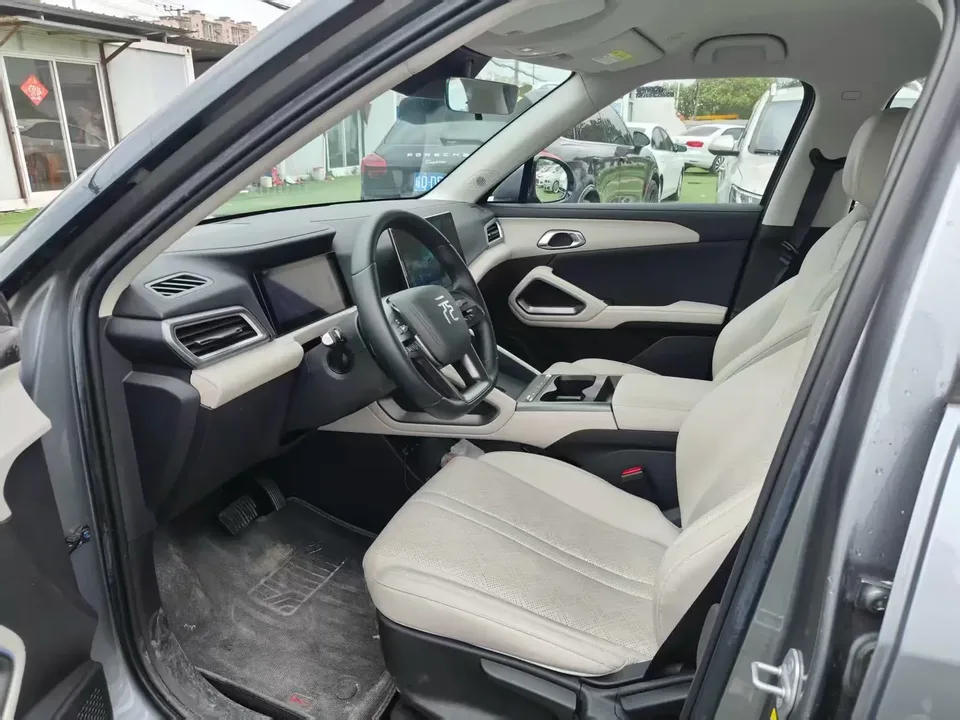 BYD Yuan Up Yuan UP 2025 Smart Driving Edition 401KM Vitality Edition 2025 — thumbnail 5