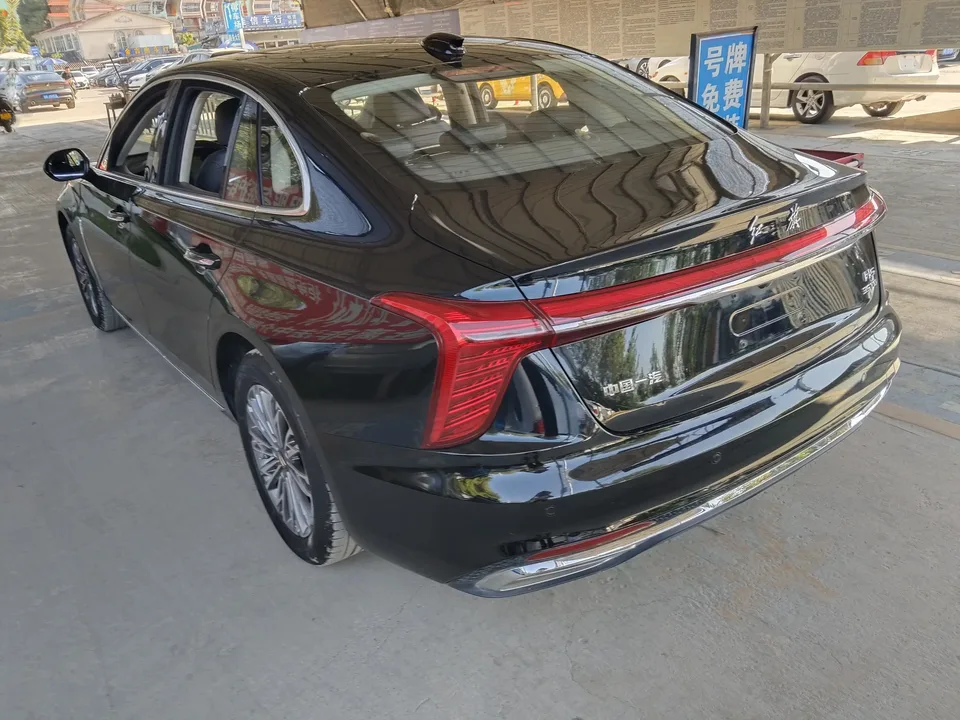 Hongqi H5 Hongqi H5 2023 1.5T DCT Zhilian Qiyue Edition 2023 — thumbnail 4