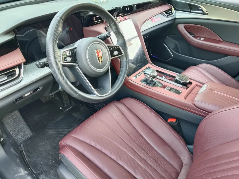 Hongqi H5 Hongqi H5 2024 1.5T DCT Zhilian Qiyue Edition 2024 — thumbnail 3
