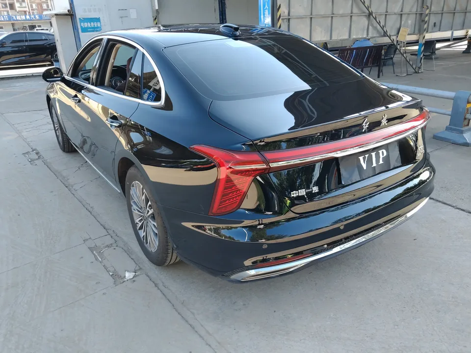 Hongqi H5 Hongqi H5 2024 1.5T DCT Zhilian Qiyue Edition 2024 — thumbnail 4
