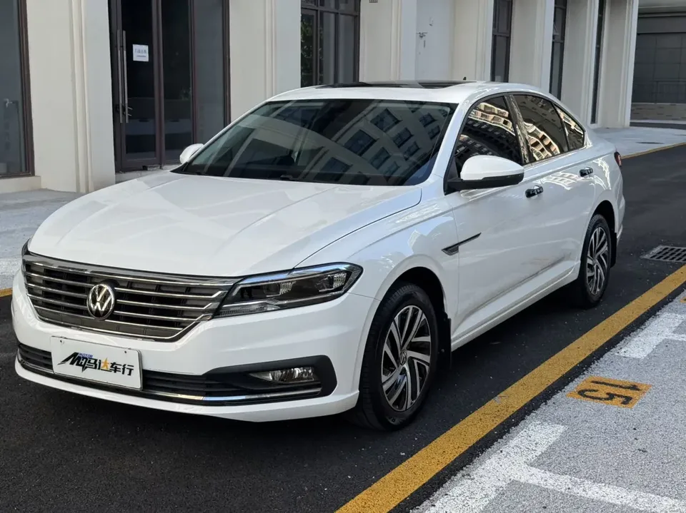 Volkswagen Lavida Lavida 2022 280TSI DSG Comfort Edition 2022 — photo 1, buy with delivery to Moscow