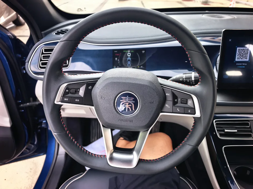 BYD Seal 05DM Seal 05DM 2026 DM-i 128KM Luxury 2026 — thumbnail 3