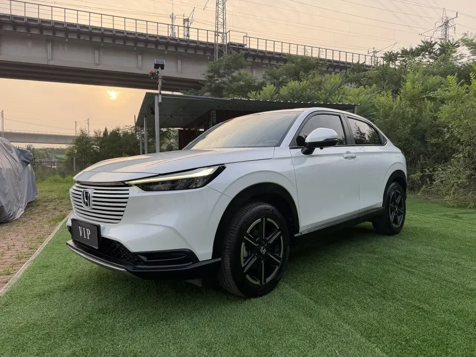Honda VEZEL Binzhi 2023 1.5L CVT Elite Edition 2023 — photo 1, buy with delivery to Moscow