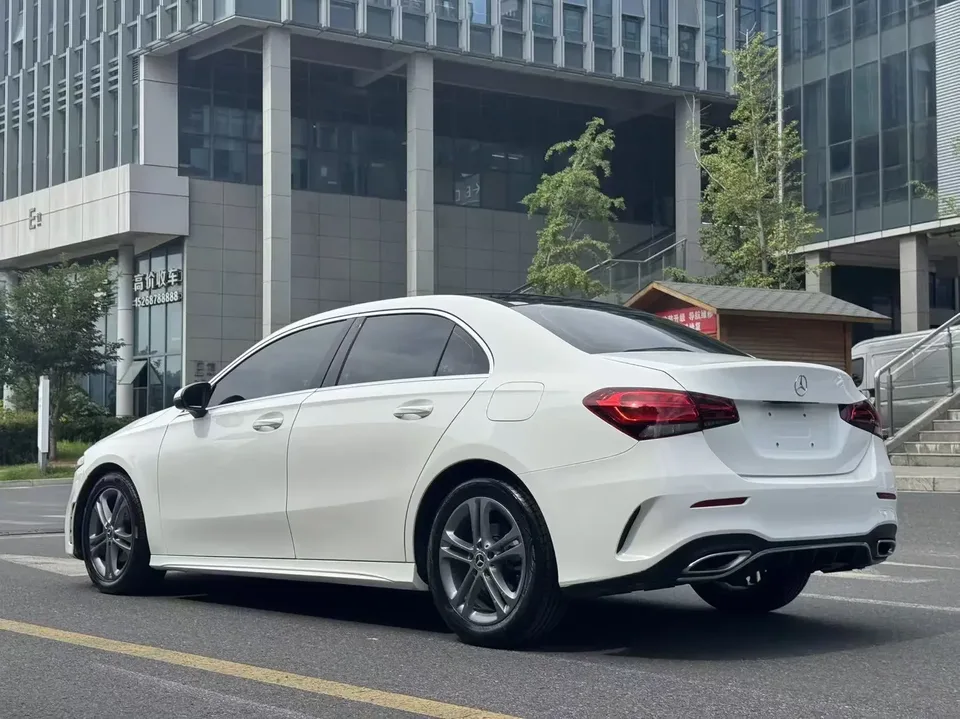 Mercedes-Benz Klasa A Mercedes Benz A Class 2022 A 180L 2022 — thumbnail 4