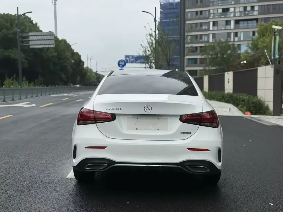 Mercedes-Benz Klasa A Mercedes Benz A Class 2022 A 180L 2022 — thumbnail 2