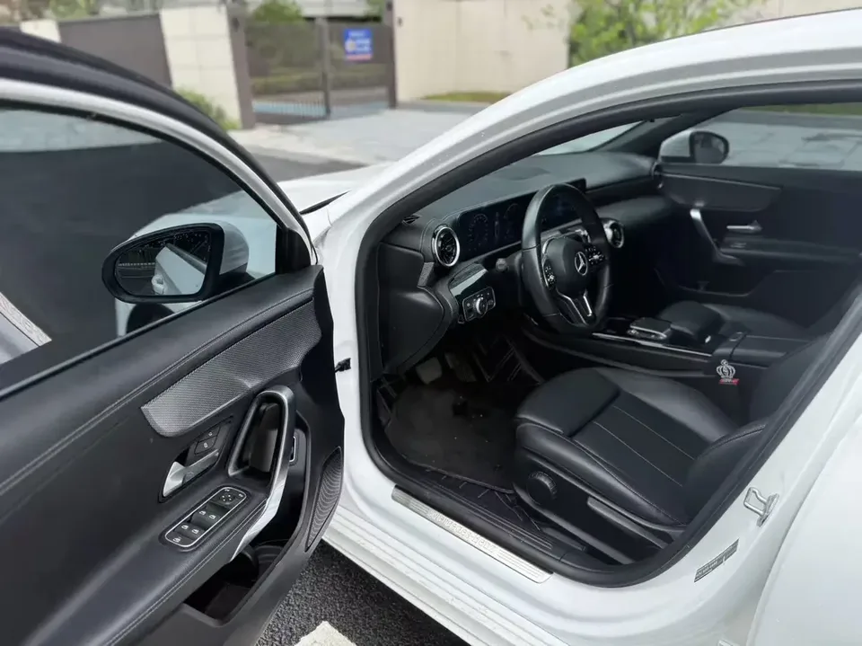 Mercedes-Benz Klasa A Mercedes Benz A Class 2022 A 180L 2022 — thumbnail 4