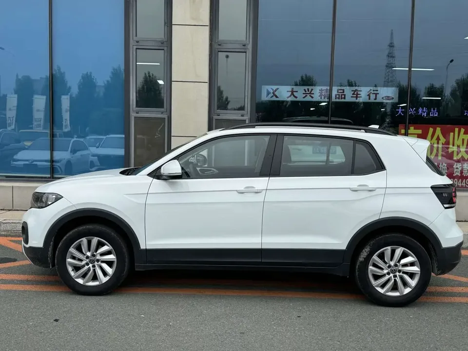 Volkswagen Explore the shadows Explore the shadows 2021 1.5L Automatic Smart Link Edition 2023 — thumbnail 4
