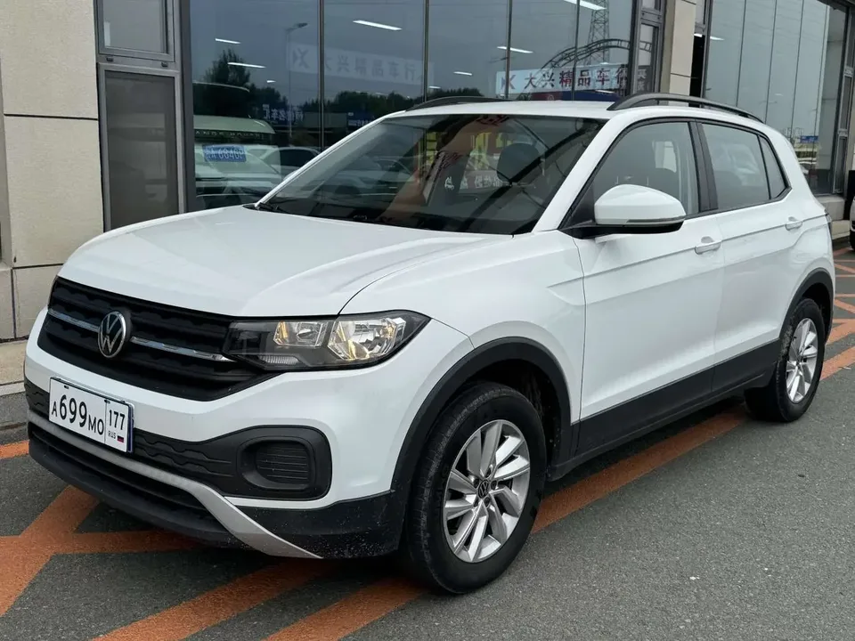 Volkswagen Explore the shadows Explore the shadows 2021 1.5L Automatic Smart Link Edition 2023 — photo 1, buy with delivery to Moscow