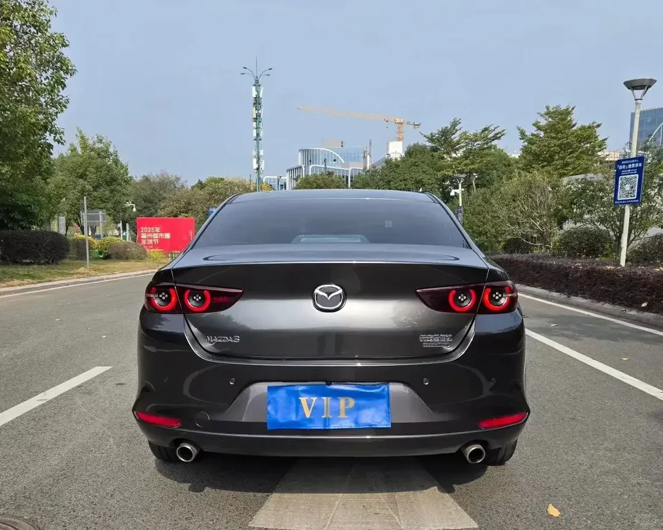 Mazda Axela Mazda3 Angkesela 2023 2.0L Automatic Quality Edition 2024 — thumbnail 2