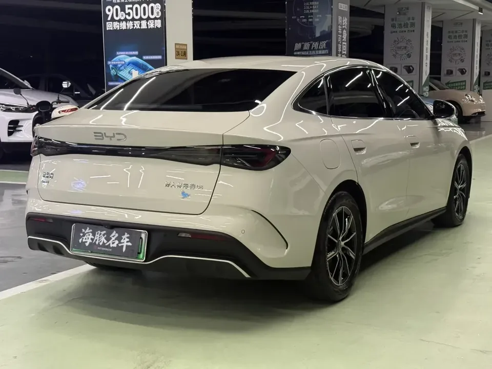 BYD Seal 06DM Seal 06DM 2024 DM-i 120KM Premium 2025 — thumbnail 2