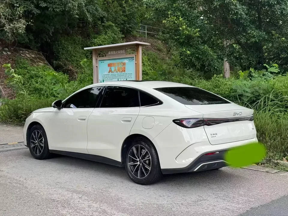 BYD Seal 06DM Seal 06DM 2024 DM-i 120KM Premium 2024 — thumbnail 4