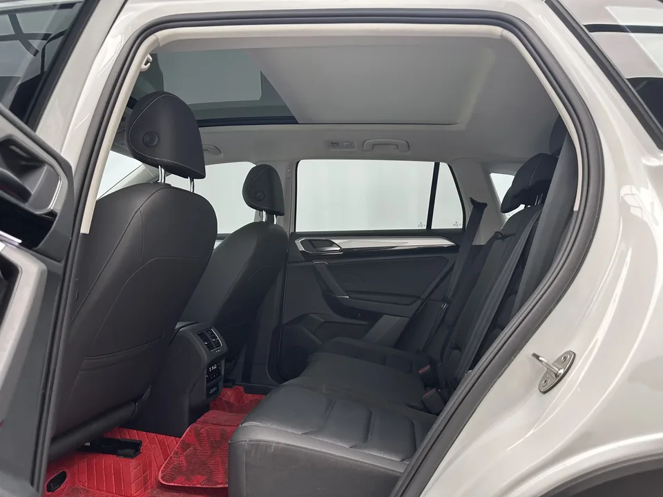 Volkswagen Tayron Tanyue 2022 280TSI 2WD Luxury Smart Edition 2022 — thumbnail 5