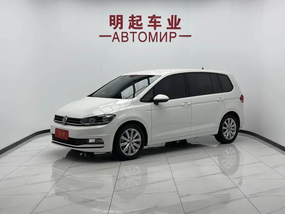 Volkswagen Touran L Touran L 2021 280TSI DSG Comfort Edition 7 Seaters 2024 — photo 1, buy with delivery to Moscow