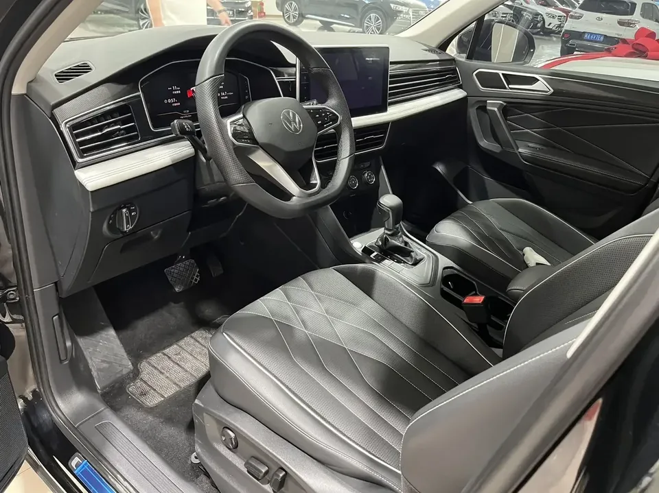 Volkswagen Tiguan L Tiguan L 2023 280TSI Limited Edition 2023 — thumbnail 5