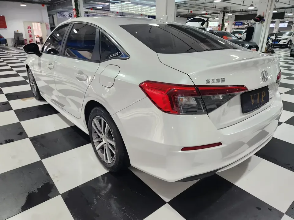 Honda CIVIC Civic 2022 180TURBO CVT Shangqing Edition 2023 — thumbnail 4