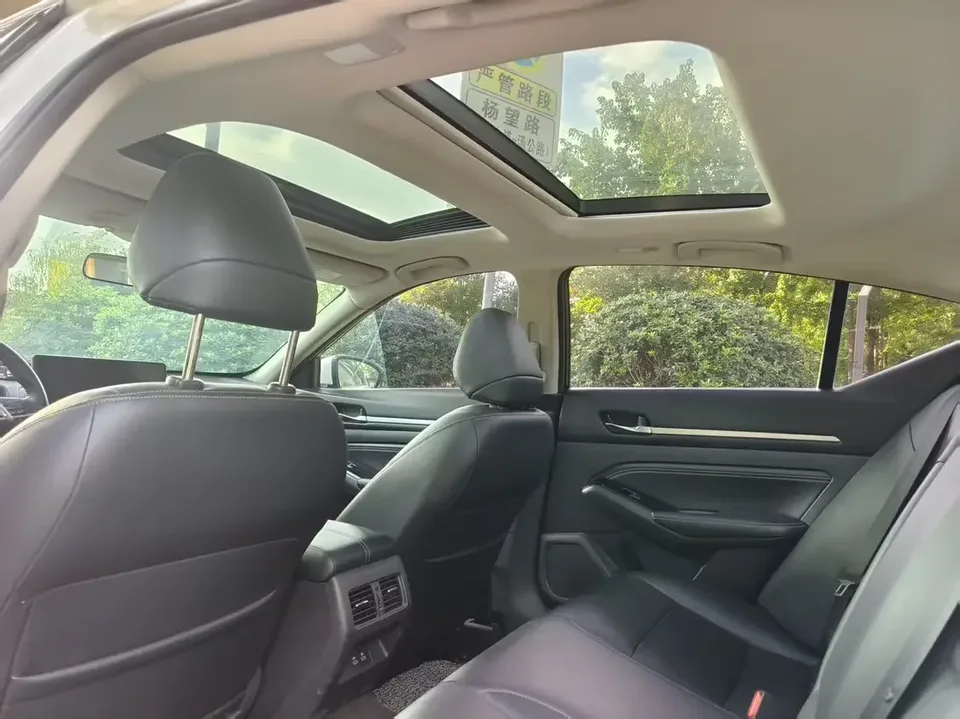 Nissan Altima Sound of nature 2022 2.0L XE Pure Edition 2023 — thumbnail 5