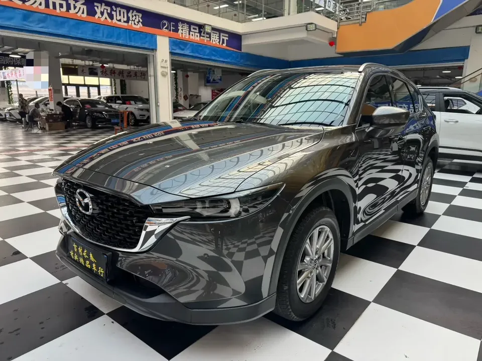 Mazda CX-5 Mazda CX-5 2022 2.0L Automatic 2WD Smart Elegance 2022 — photo 1, buy with delivery to Moscow
