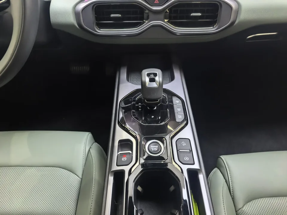 Geely Cowboy cowboy 2025 1.5TD Fun Wild Edition 2025 — миниатюра 5