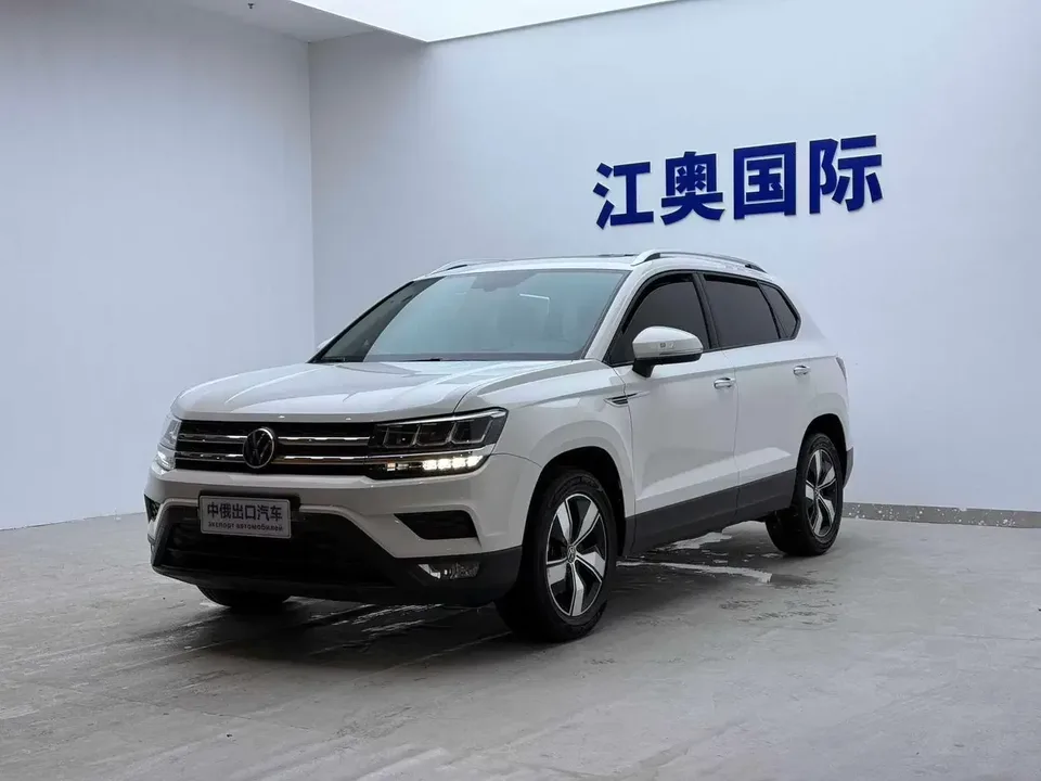 Volkswagen Tharu tuyue 2021 280TSI 2WD Comfort Edition 2022 — photo 1, buy with delivery to Moscow