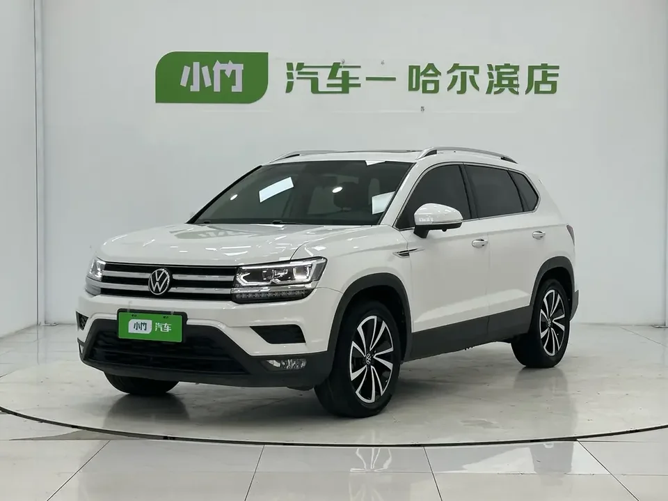 Volkswagen Tharu tuyue 2021 280TSI 2WD Luxury Edition PLUS 2022 — photo 1, buy with delivery to Moscow