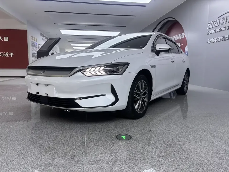 BYD Qin PLUS EV Qin PLUS EV 2024 Honor Edition 510KM Leading Edition 2024 — photo 1, buy with delivery to Moscow