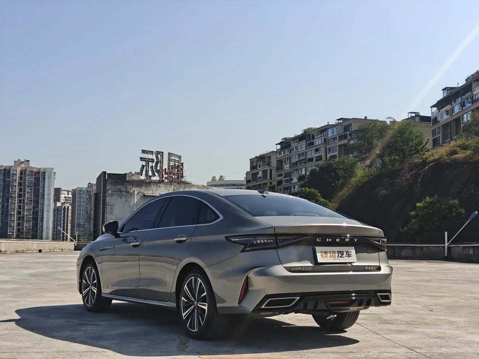 Chery Arrizo 8 Arrizo 8 2022 1.6TGDI DCT 2024 — thumbnail 2