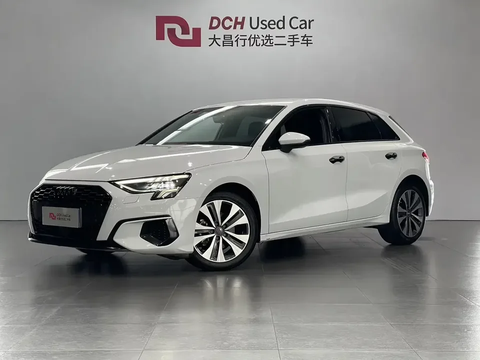 Audi A3 Audi A3 2021 Sportback 35 TFSI Progressive Elegance 2022 — photo 1, buy with delivery to Moscow