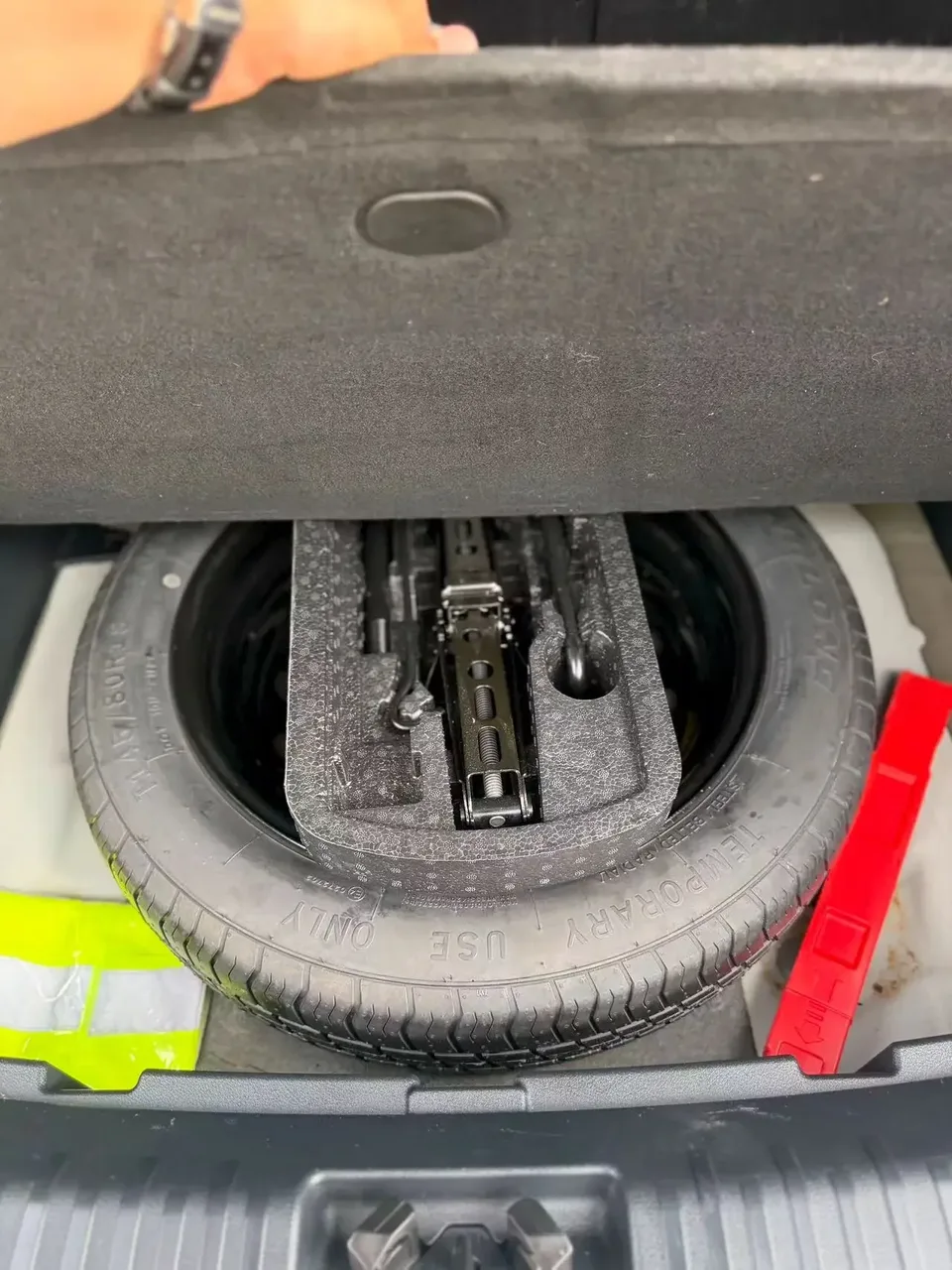 Geely Vision X6 Vision X6 2021 PRO 1.4T Automatic Premium 2022 — thumbnail 3