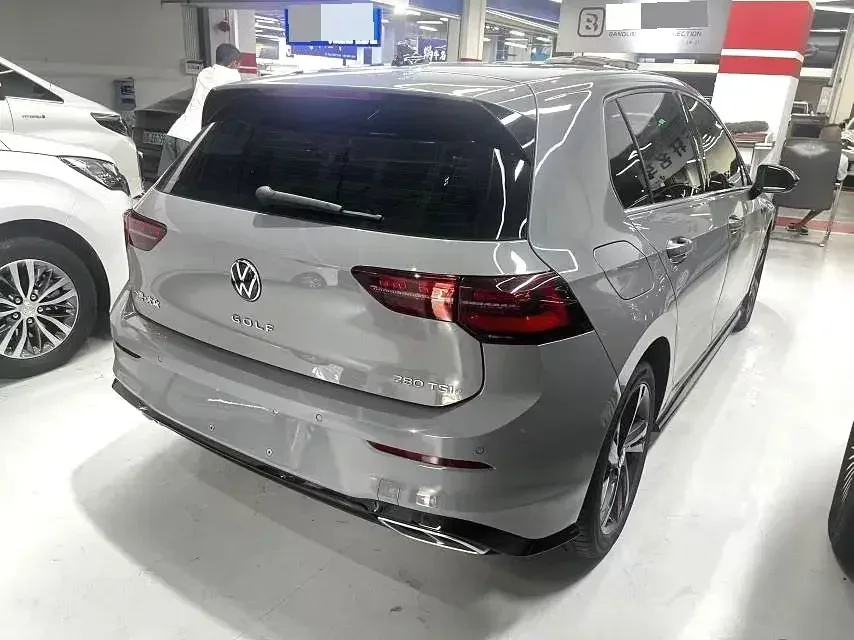 Volkswagen Golf golf 2023 280TSI DSG R-Line Lite 2024 — thumbnail 4