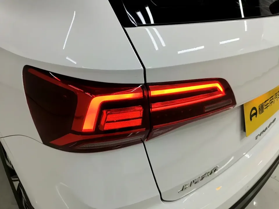 Volkswagen Tharu tuyue 2022 280TSI 2WD Comfort Edition 2022 — thumbnail 4