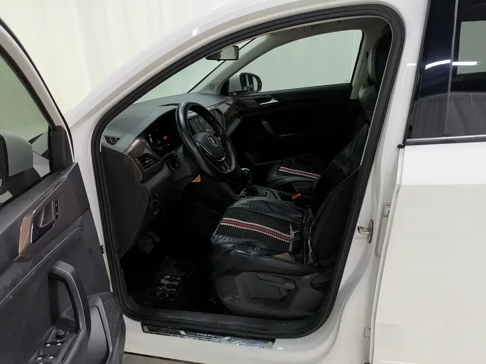 Volkswagen Tharu tuyue 2022 280TSI 2WD Comfort Edition 2022 — thumbnail 5