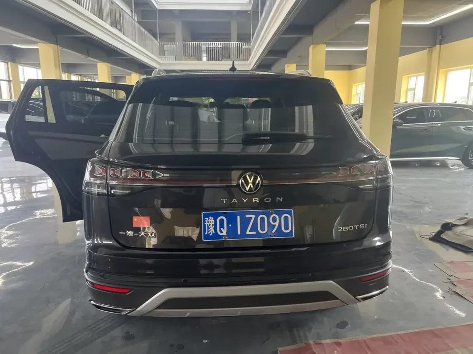 Volkswagen Tayron Tanyue 2023 280TSI 2WD Luxury Plus Advanced Edition 2023 — thumbnail 5