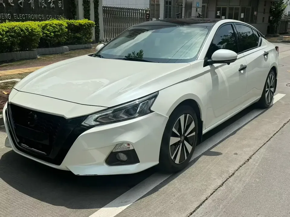 Nissan Altima Sound of nature 2020 Modified 2.0L XL Upper Smart Edition 2022 — photo 1, buy with delivery to Moscow