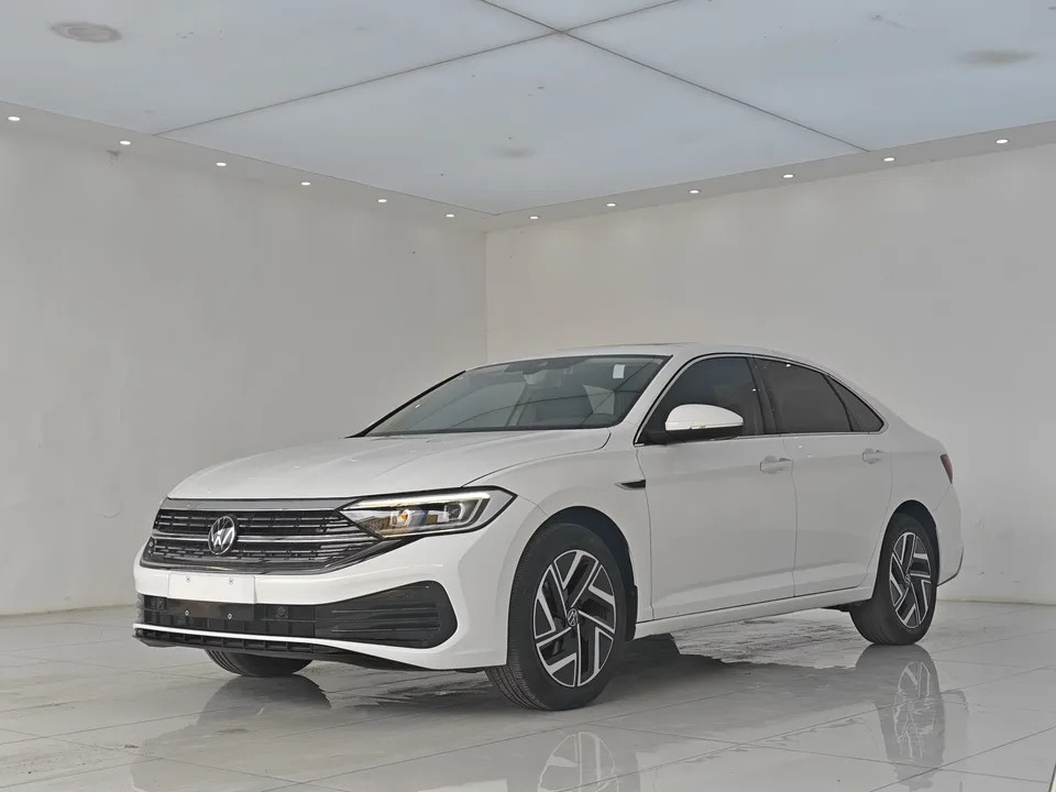 Volkswagen Sagitar Sagitar 2024 300TSI DSG Flying Edition 2024 — photo 1, buy with delivery to Moscow