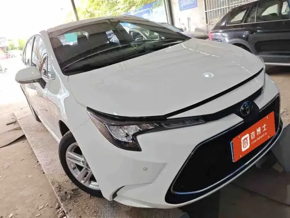 Toyota Levin Lei Ling 2021 185T CVT Deluxe Edition 2022 — thumbnail 3