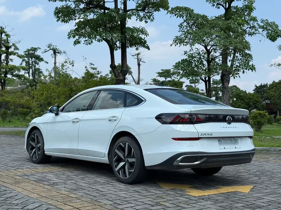 Volkswagen Lamando Lingdu 2025 Lingdu L 280TSI DSG Cool Edition 2024 — thumbnail 2
