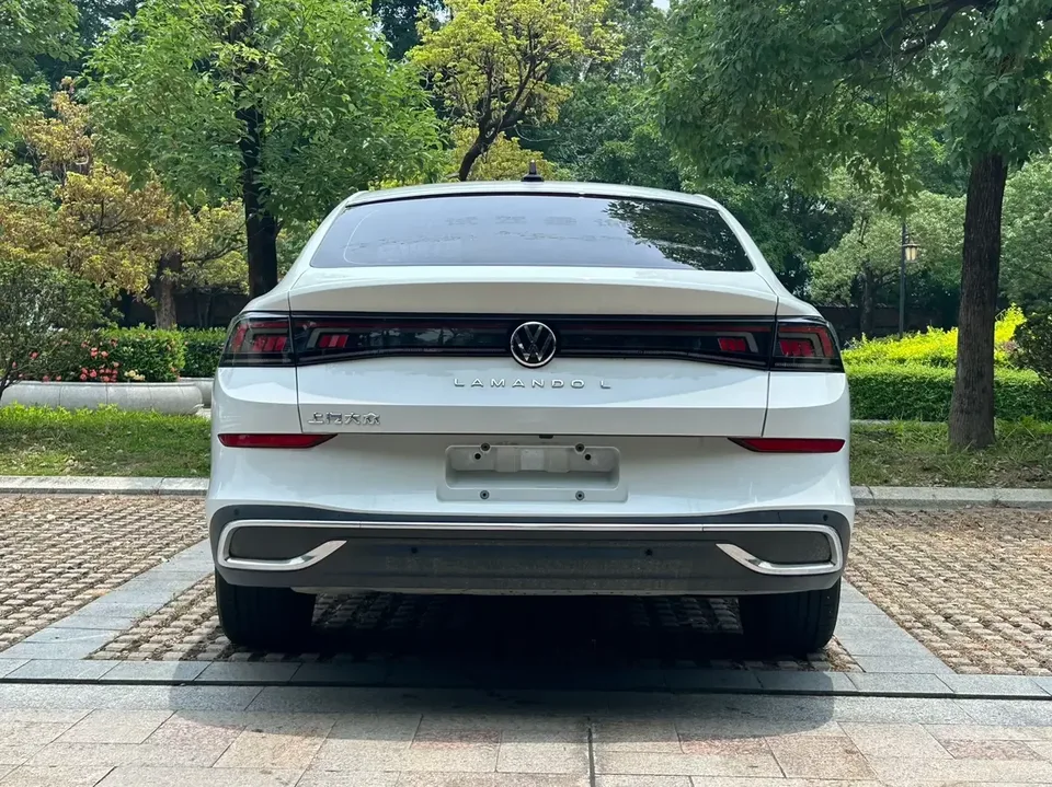 Volkswagen Lamando Lingdu 2025 Lingdu L 280TSI DSG Cool Edition 2024 — thumbnail 2