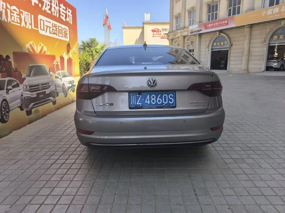 Volkswagen Sagitar Sagitar 2021 280TSI DSG Comfort Smart Edition 2022 — thumbnail 2