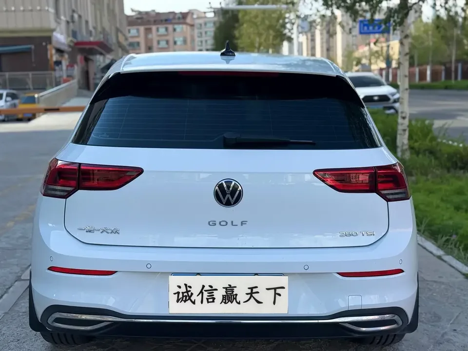 Volkswagen Golf golf 2024 280TSI DSG Pro Expert Edition 2024 — thumbnail 2