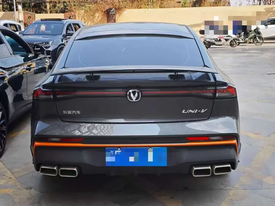 Changan UNI-V Changan UNI-V 2024 1.5T Premium Sports 2024 — thumbnail 2