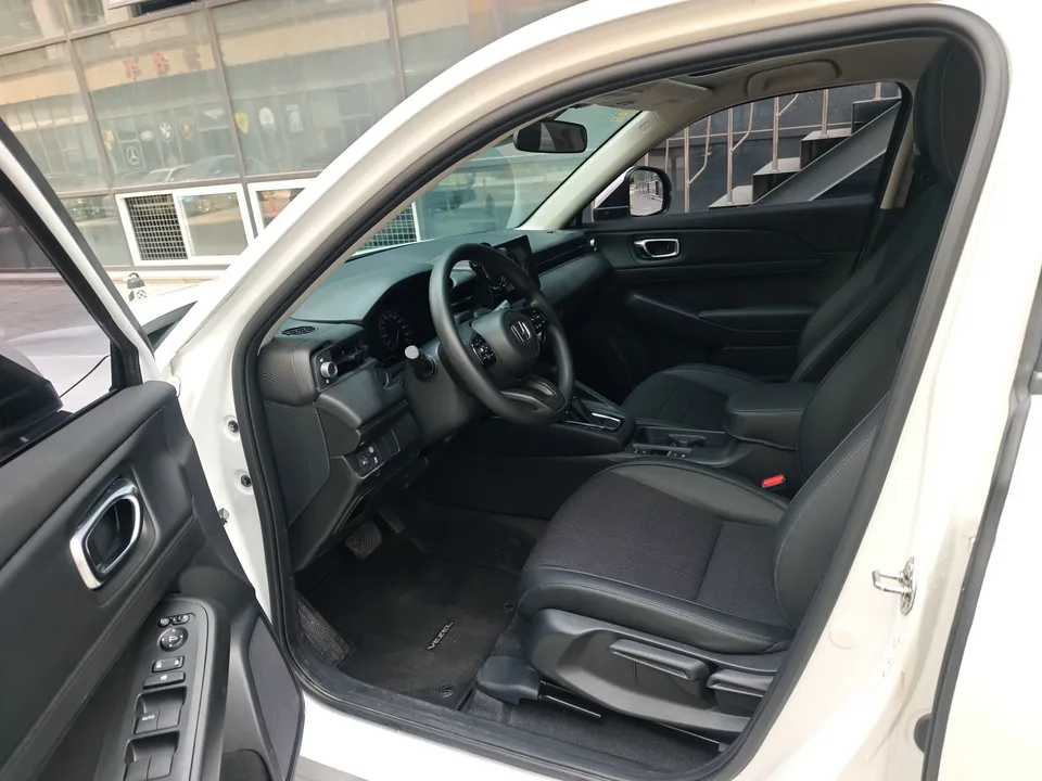 Honda VEZEL Binzhi 2023 1.5L CVT Technology Edition 2023 — thumbnail 5